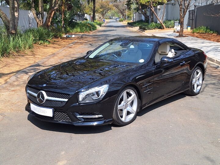 MERCEDES BENZ SL500 (R231)