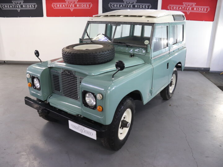 1976 Land Rover Series 3 88’