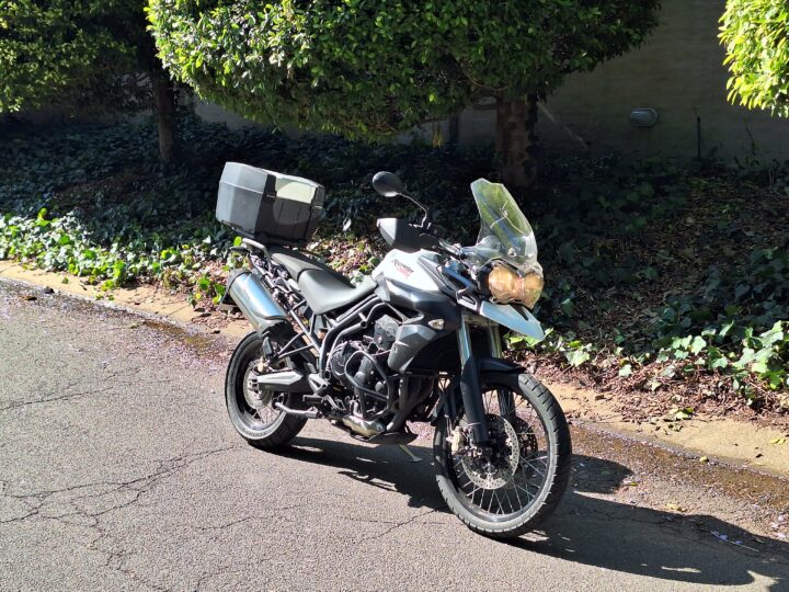 Triumph Tiger EX800 Motor Bike