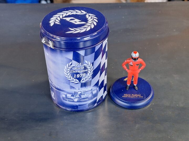 Mario Andretti World Champion F1 1978 – Fly 1822 Cast Metal Statue