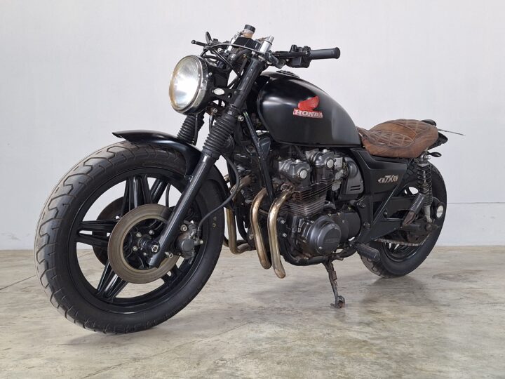 Honda CB750C Café Racer
