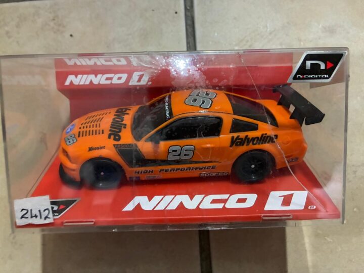 Ford Mustang FR500 GT – Official Ford Product Ninco Slot Car (Ref. 55037)