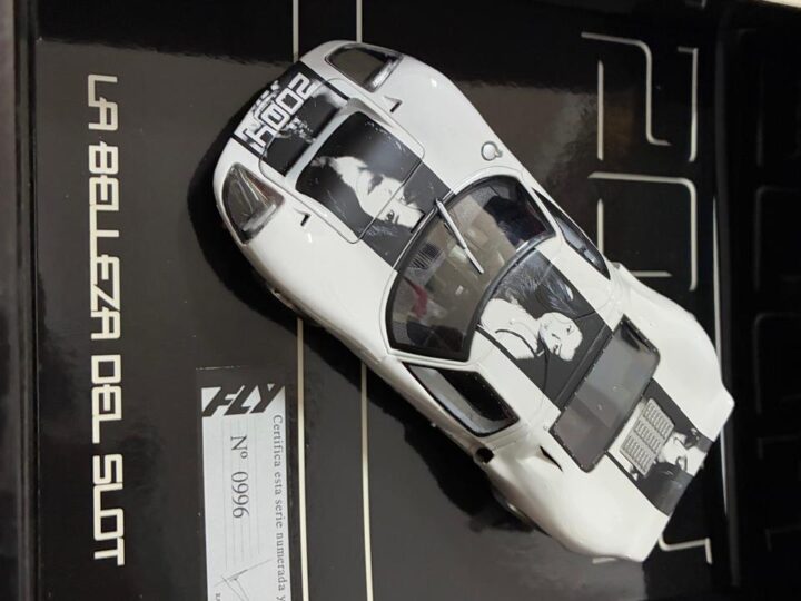 Ford GT40 – Special Edition Limited Edition No. 0996 – Fly Slot Car (Ref. 96033) – $70