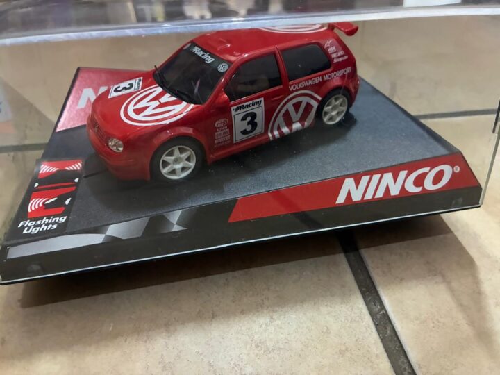 VW Golf No.2 (Red) – Ninco Slot Car, Ref 50249 – €60