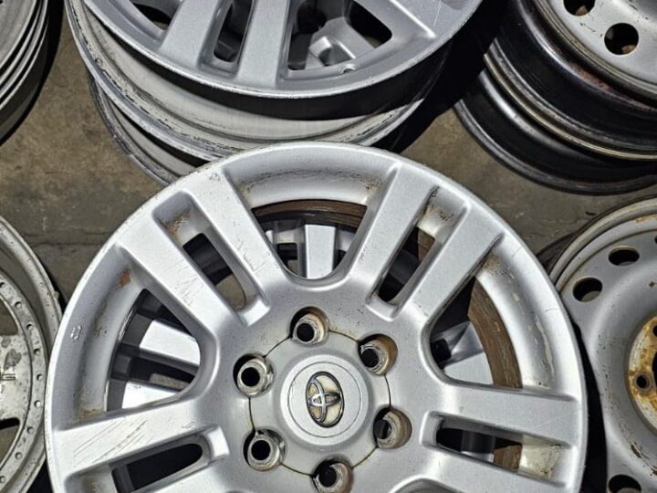 Land Cruiser Prado – 18" Wheel Set
