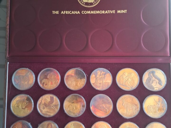 Wildlife Society of Southern Africa 50th Anniversary Medallion Set – Complete cased Africana