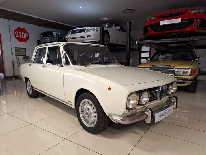 1972 Alfa Romeo 1750 Berlina