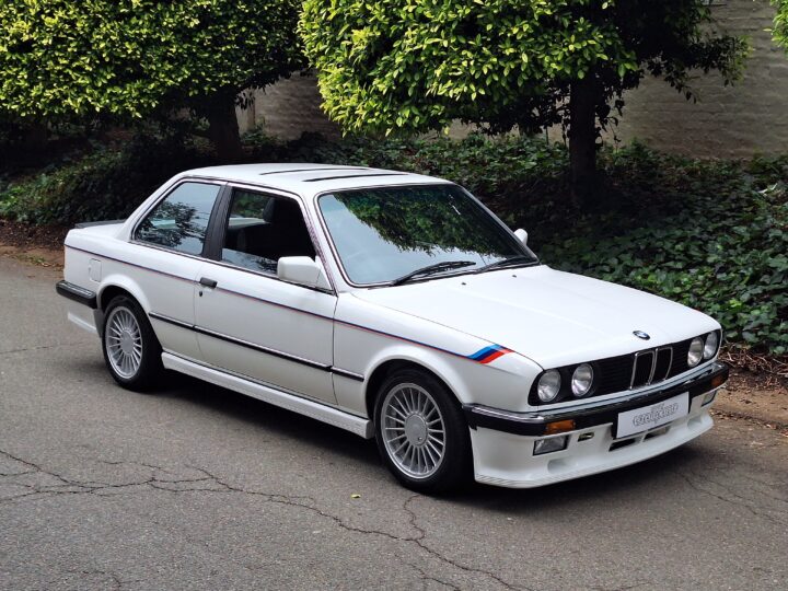 BMW E30 333i Coupe