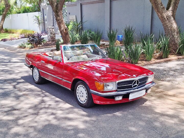 MERCEDES BENZ 450 SL (R107)