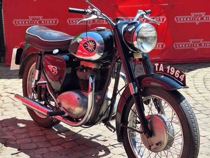 BSA  A10