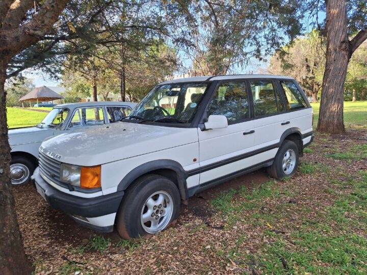 Range Rover 4.6 HSE (P38)