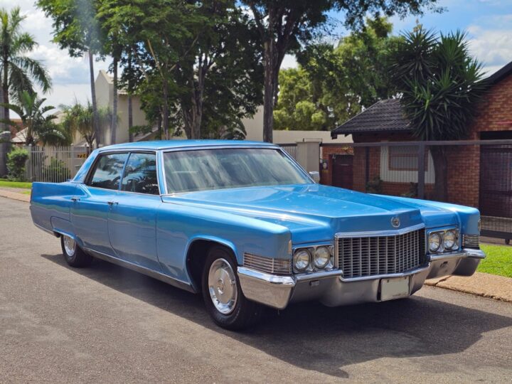 Cadillac Fleetwood LHD
