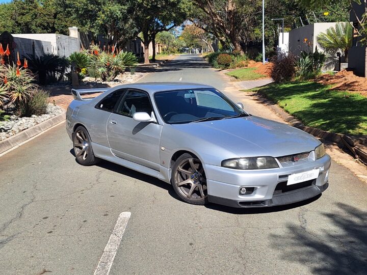 Nissan Skyline GT-R R33 V-Spec