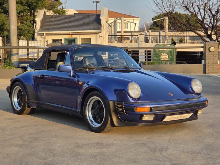 Porsche 911 Carrera Cabriolet