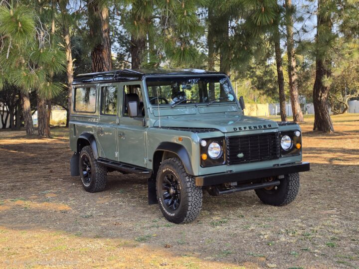 Land Rover County 110 V8