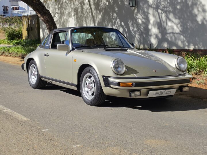 PORSCHE 911 SC TARGA