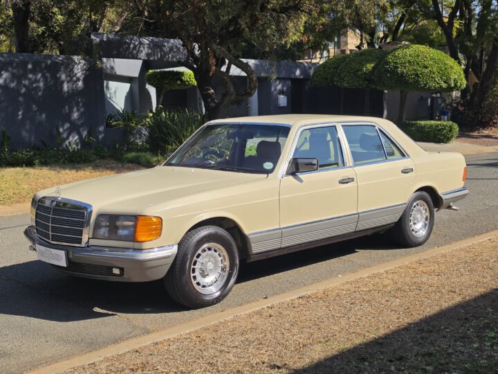 Mercedes Benz 280SE W126