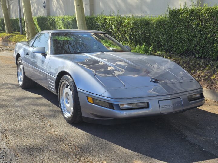 Chevrolet Corvette Coupe (C4) (LHD)