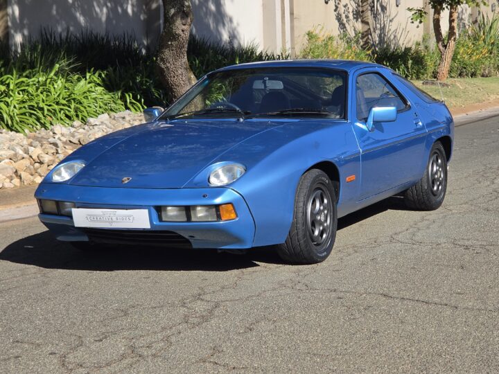 Porsche 928