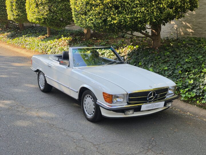 Mercedes-Benz 280SL R107